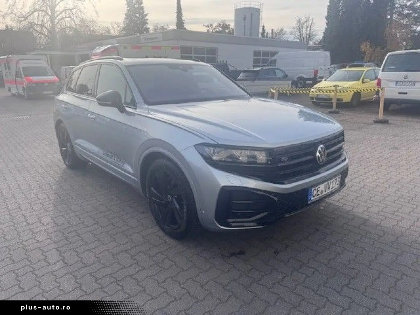VW Touareg 3.0 TDI R-Line Black Standhzg DYNAUD 22