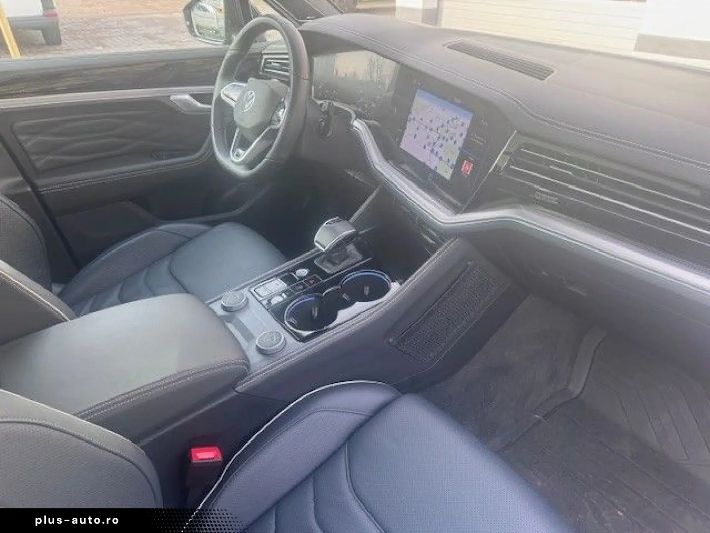 VW Touareg 3.0 TDI R-Line Black Standhzg DYNAUD 22