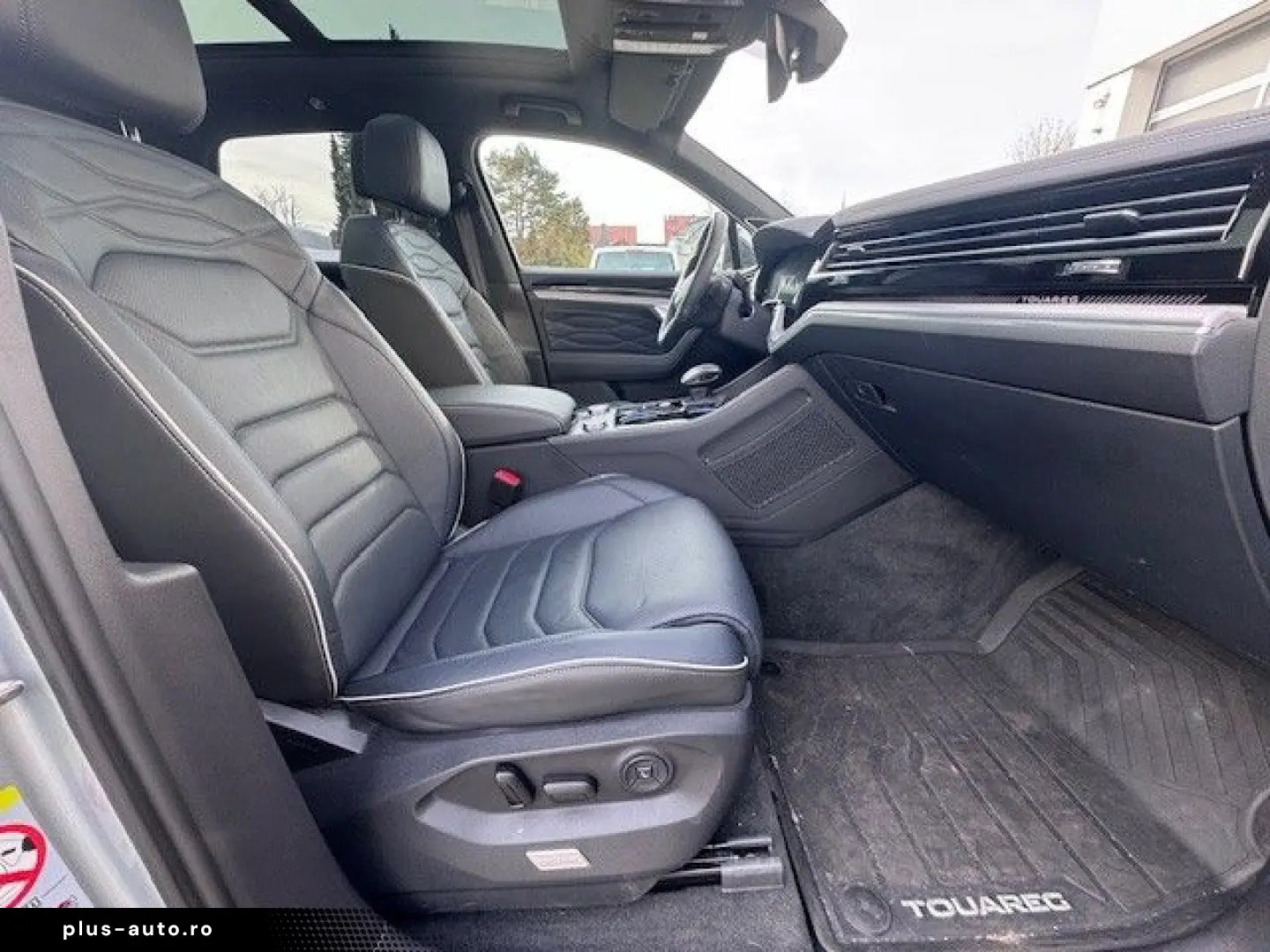 VW Touareg 3.0 TDI R-Line Black Standhzg DYNAUD 22