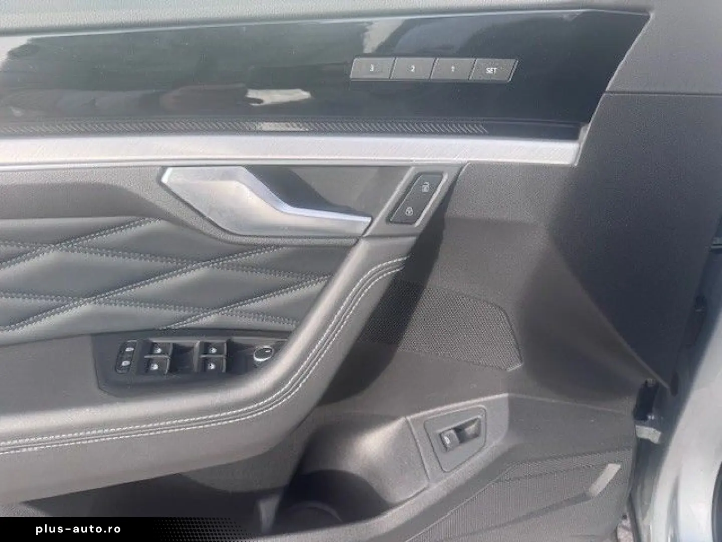 VW Touareg 3.0 TDI R-Line Black Standhzg DYNAUD 22