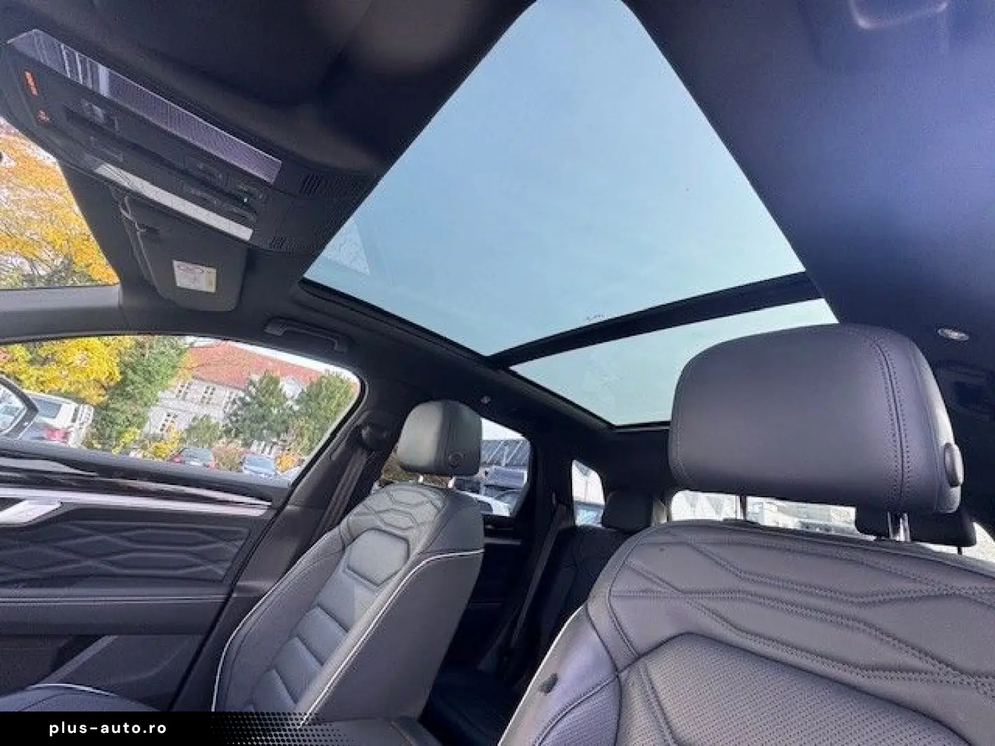 VW Touareg 3.0 TDI R-Line Black Standhzg DYNAUD 22