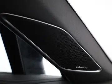 VW Touareg 3.0 TDI V6 R-LINE Black  22-Zoll  AHK  D