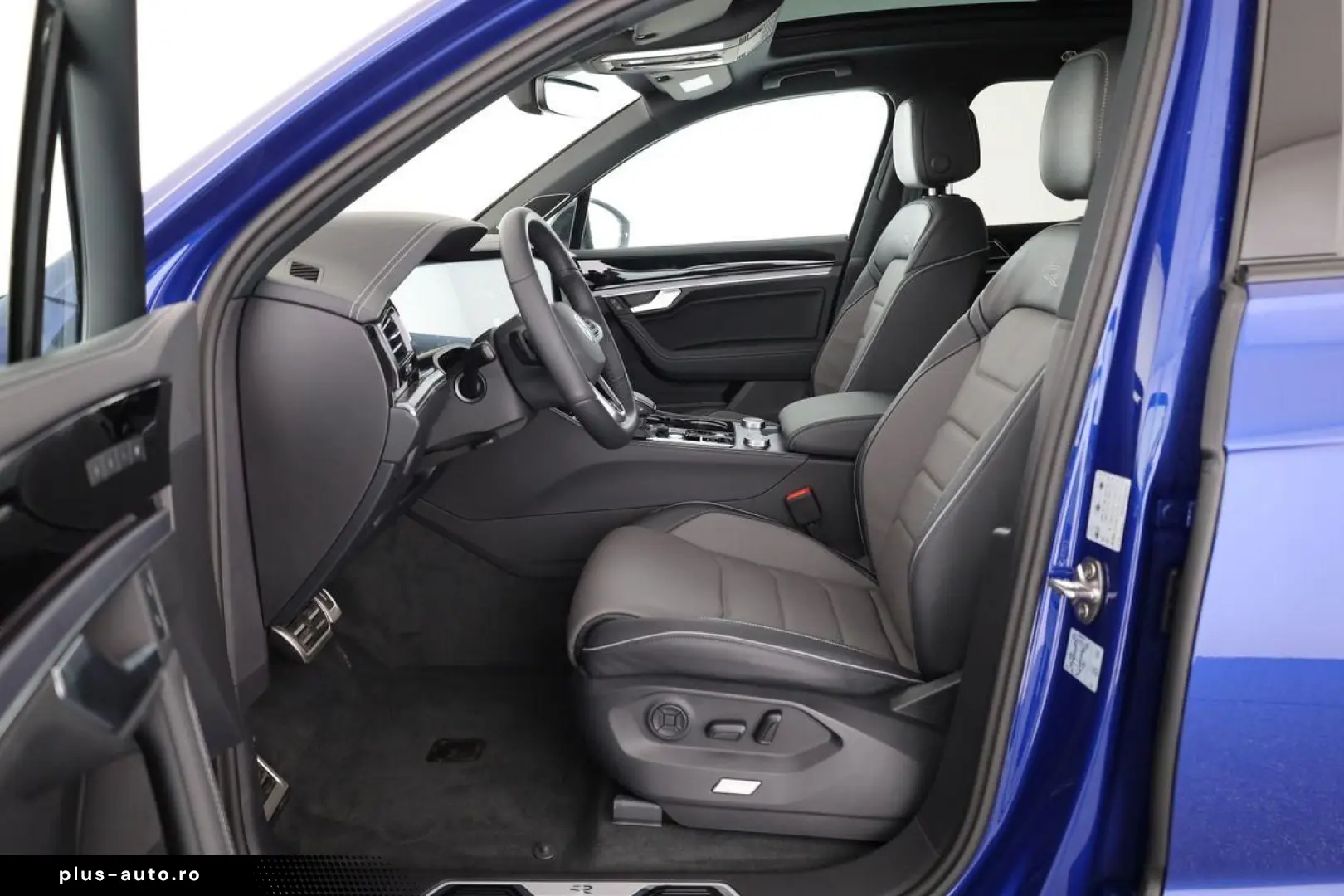 VW Touareg 3.0 TDI V6 R-LINE Black  22-Zoll  AHK  D