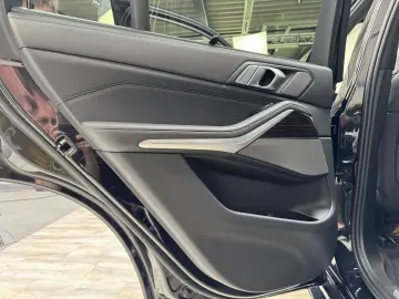 BMW X5 xDrive30d M Sport Pro Sitzlüft. Pano ACC 360