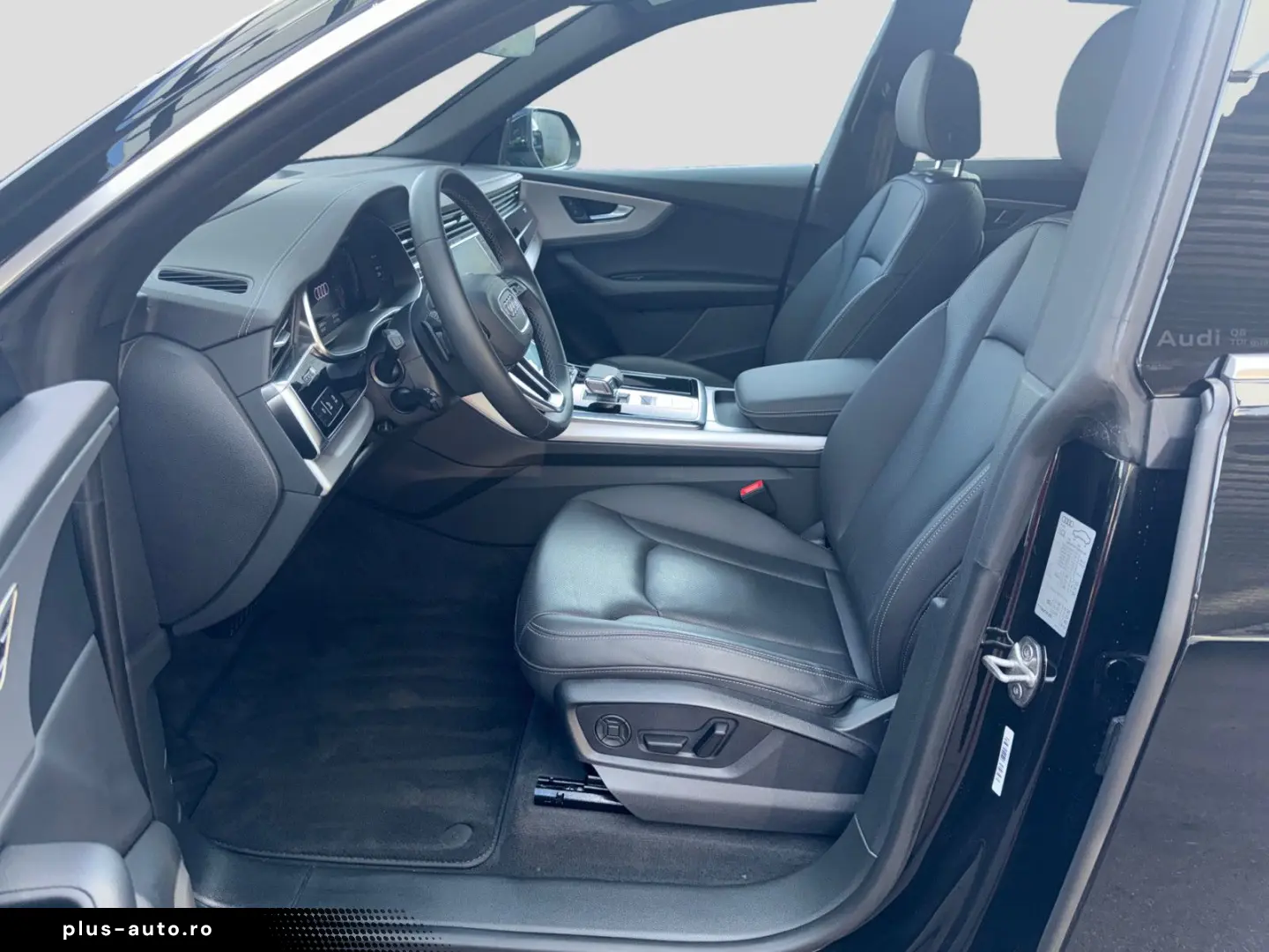 AUDI Q8 50TDI S-trc quattro Pano AHK Luft HUD CAM