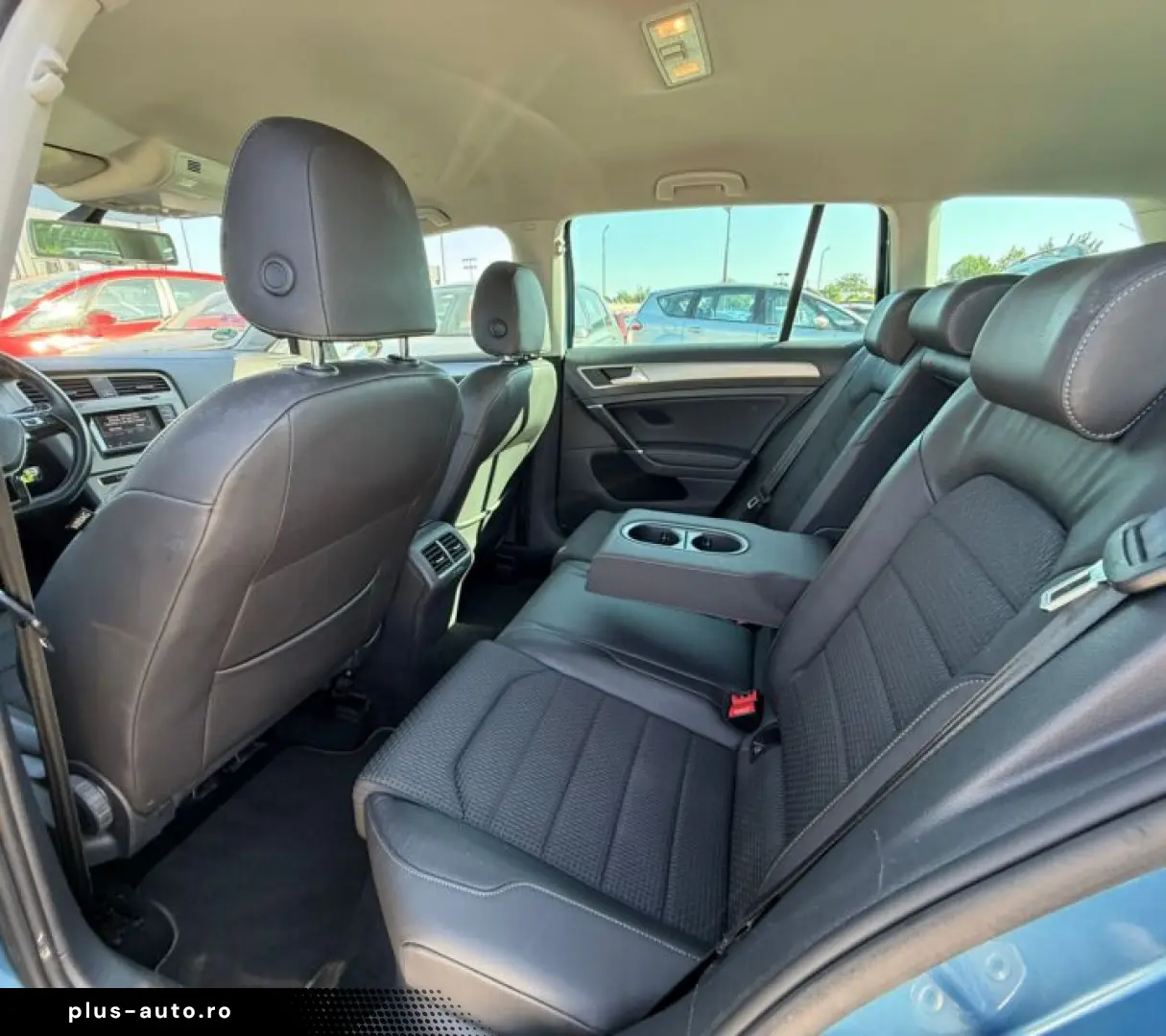 Volkswagen Golf VII 1.6 TDI Comfortline BlueMotion Tech