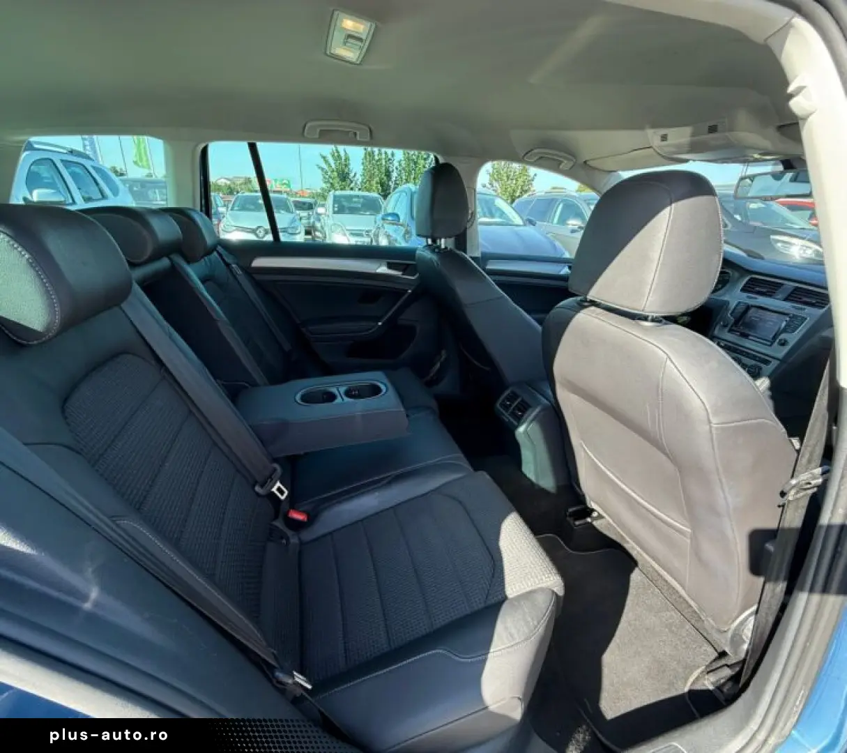 Volkswagen Golf VII 1.6 TDI Comfortline BlueMotion Tech