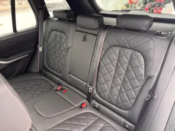 BMW X5 30d xDrive M-Sport PanoSkyLo STANDHZ HEAD AHK