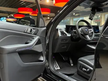 BMW X5 30 d xDrive M Sport Pro Pano HuD 7-Sitz StHzg