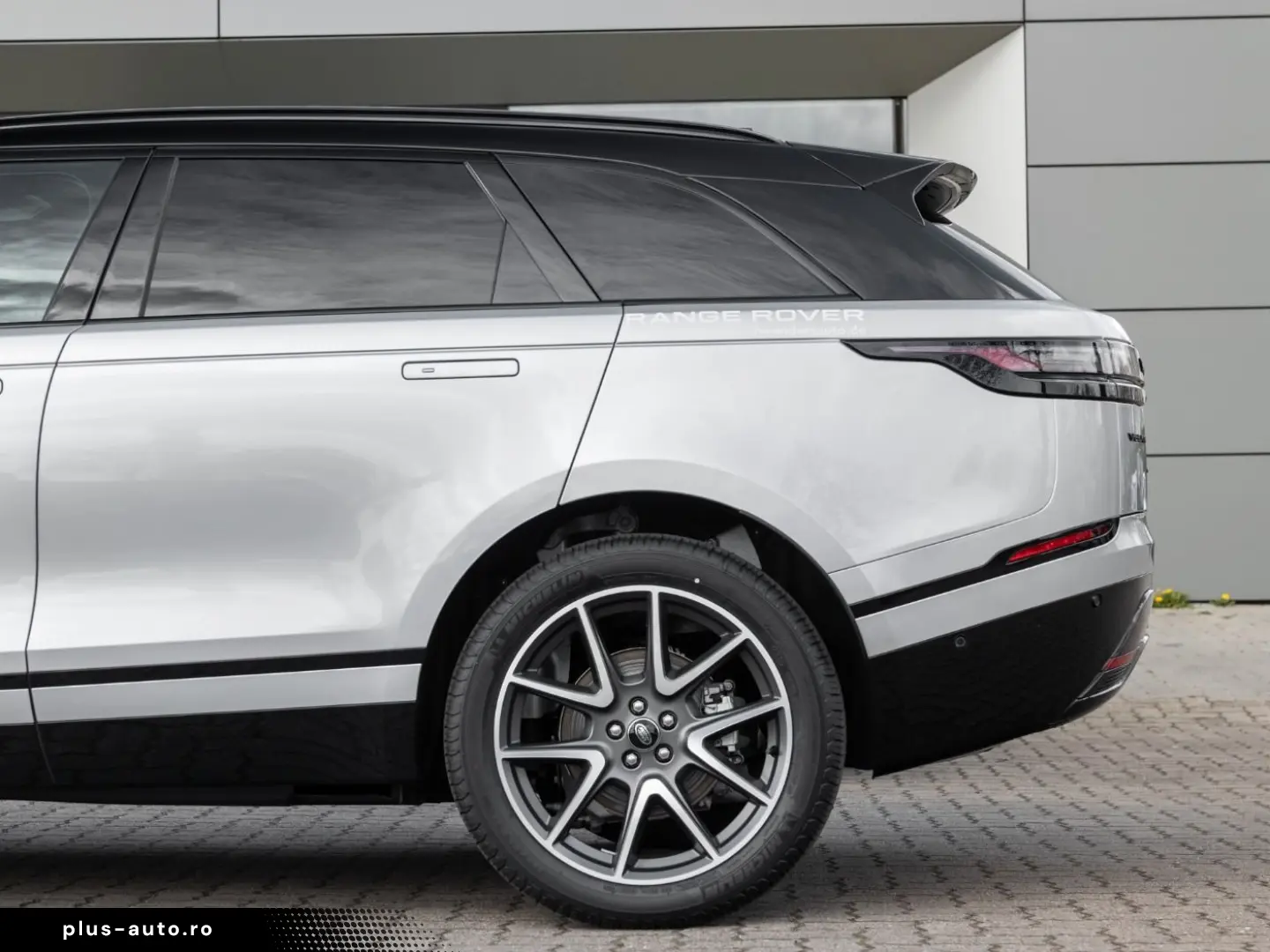 LAND ROVER Range Rover Velar D300 Dynamic HSE PIXEL HUP