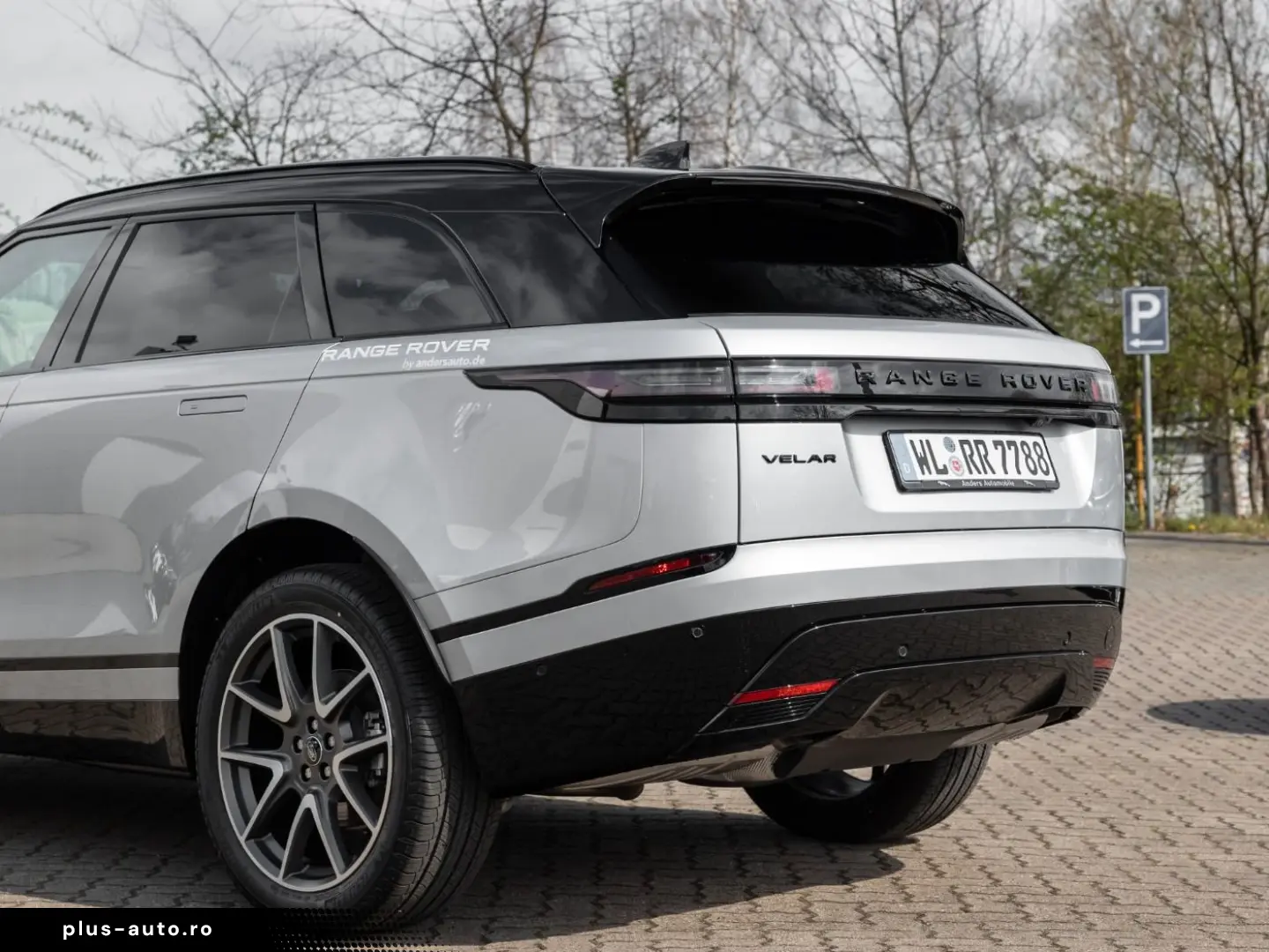 LAND ROVER Range Rover Velar D300 Dynamic HSE PIXEL HUP