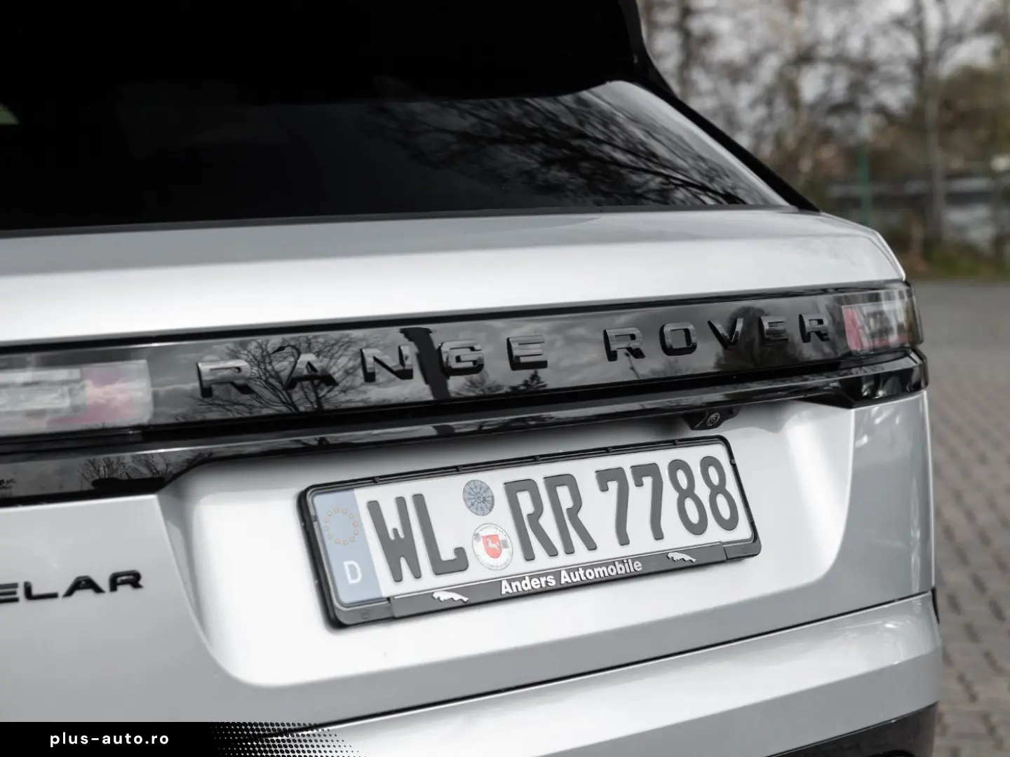 LAND ROVER Range Rover Velar D300 Dynamic HSE PIXEL HUP