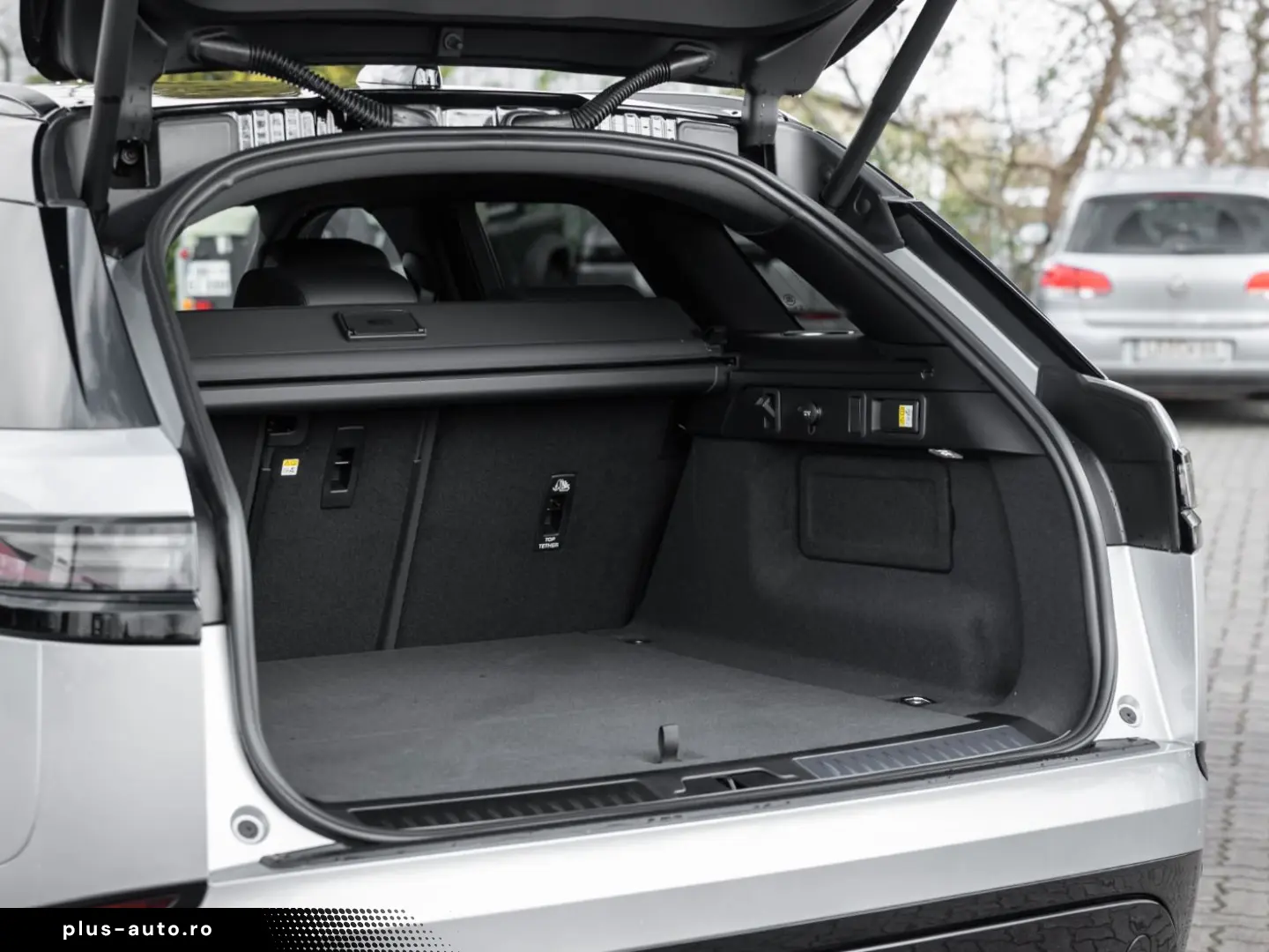 LAND ROVER Range Rover Velar D300 Dynamic HSE PIXEL HUP