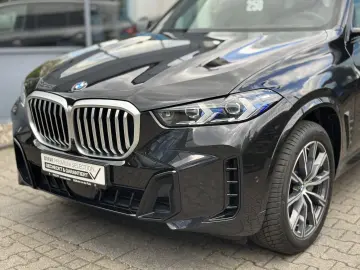 BMW X5 xDrive40d M Sport AHK PANO h&k Sitzlüft DaPro