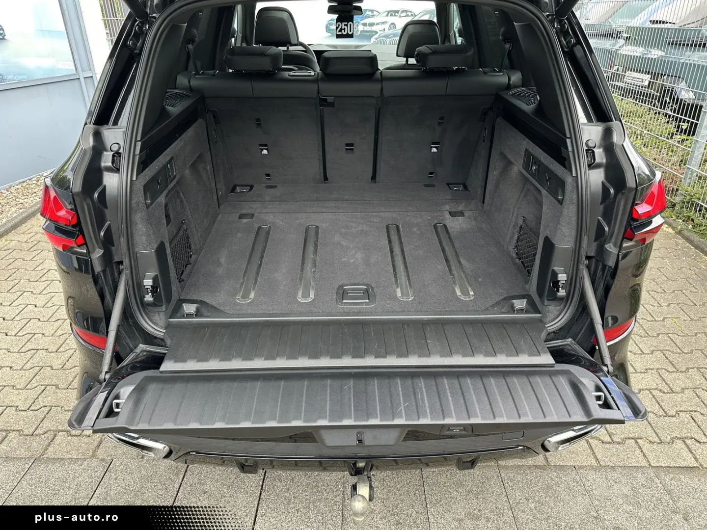 BMW X5 xDrive40d M Sport AHK PANO h&k Sitzlüft DaPro