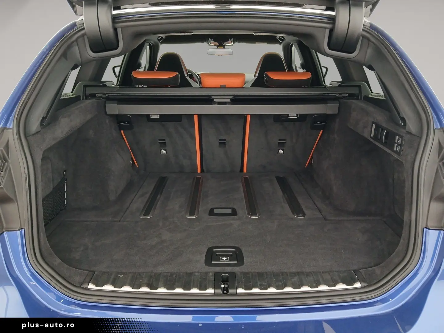 BMW M3 Competition M xDrive Touring Harman K Kamera