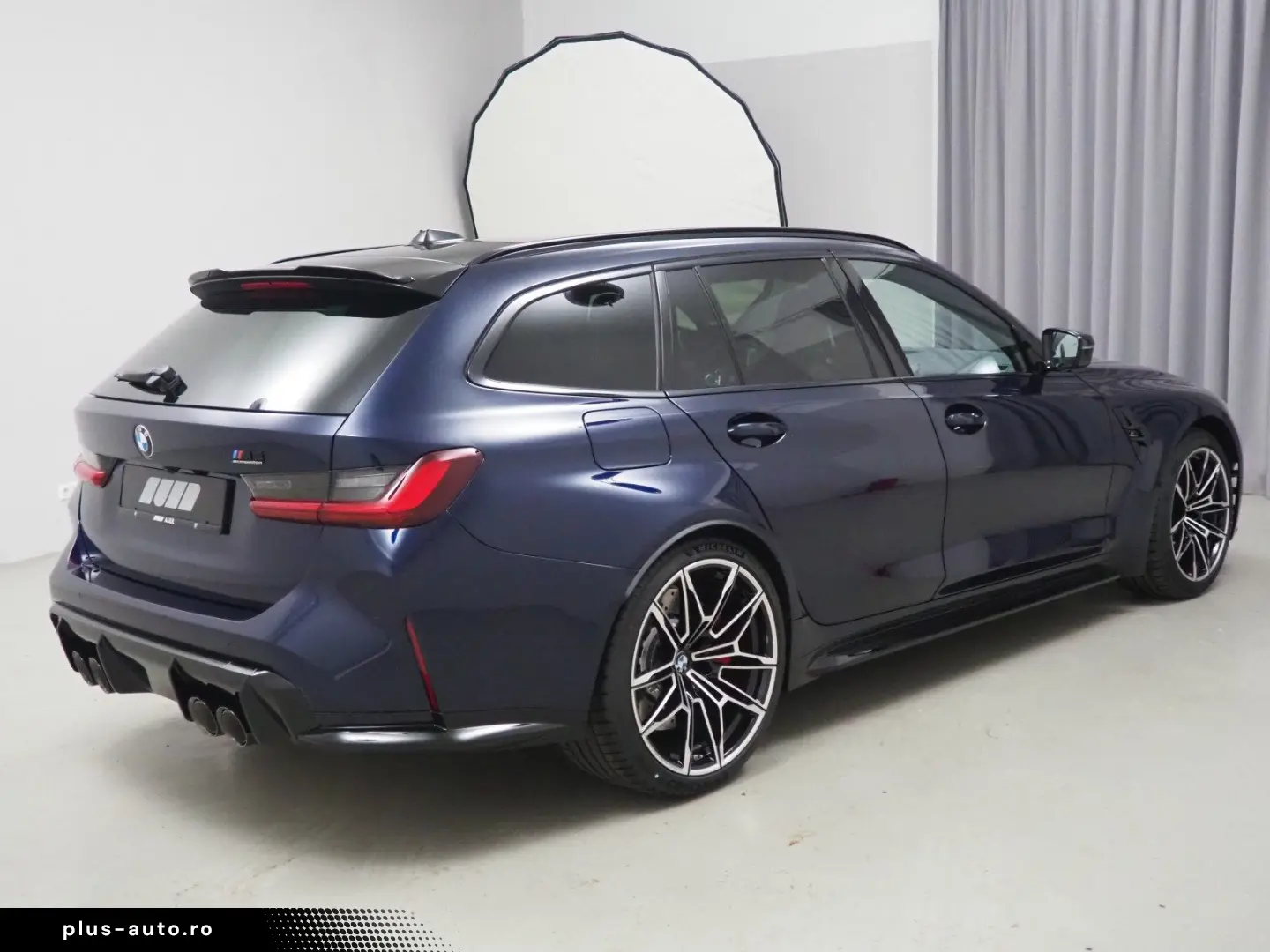 BMW M3 Competition Touring mit M x CARBON SITZE!
