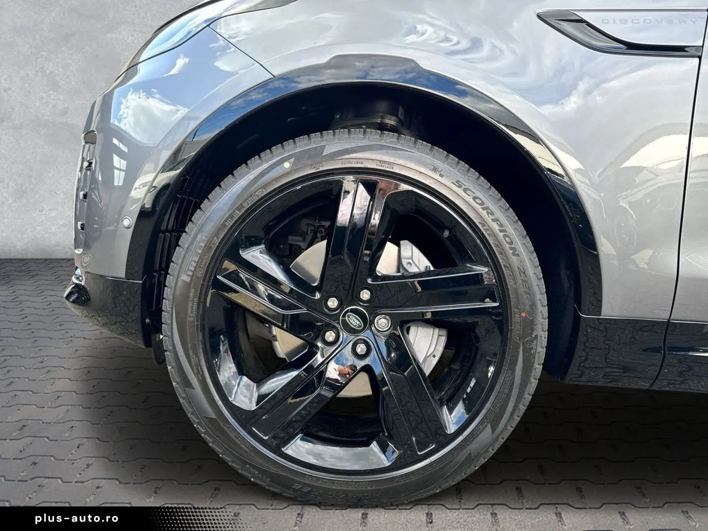 LAND ROVER Discovery 5 D300 Dynamic HSE AWD