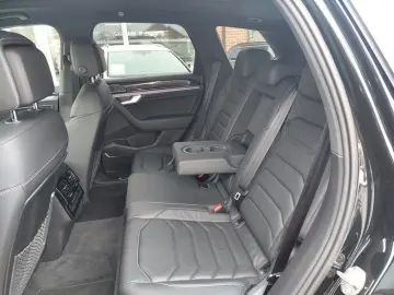 VW Touareg 3 0 TDI 4Motion R-Line  Standhzg Kamera