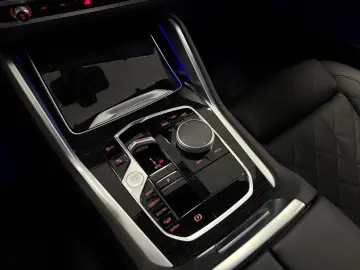 BMW X6 xD30d M Sport Pro  HUD H-K MASSAGE AHK 360