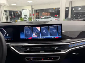 BMW X6 xD30d M Sport Pro  HUD H-K MASSAGE AHK 360