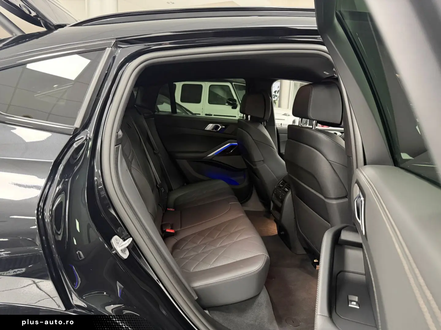 BMW X6 xD30d M Sport Pro  HUD H-K MASSAGE AHK 360