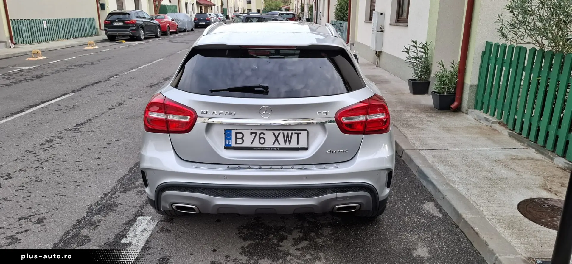 Mercedes-Benz GLA 200