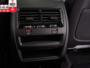 BMW X6 xDrive40d 3x M SPORT PANO ICONIC INDIVIDUAL