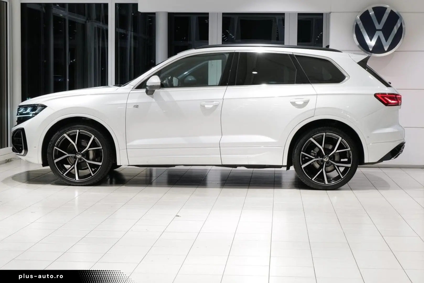 VW Touareg 3.0TDI R-Line Wankstabi Nachtsicht StdHz