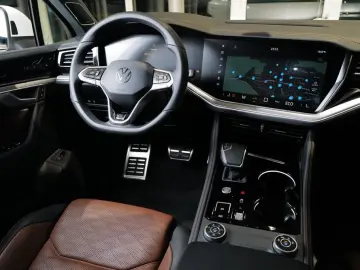 VW Touareg 3.0TDI R-Line Wankstabi Nachtsicht StdHz