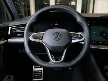 VW Touareg 3.0TDI R-Line Wankstabi Nachtsicht StdHz