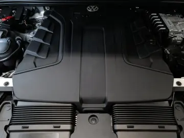 VW Touareg 3.0TDI R-Line Wankstabi Nachtsicht StdHz