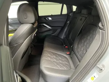 BMW X6 30 d xDr. M Sport Pro PANO HUD 22´ALU KAMERA