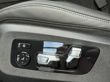 BMW X6 xDrive30d M Sport Pro 22Zoll AHK Pano ACC