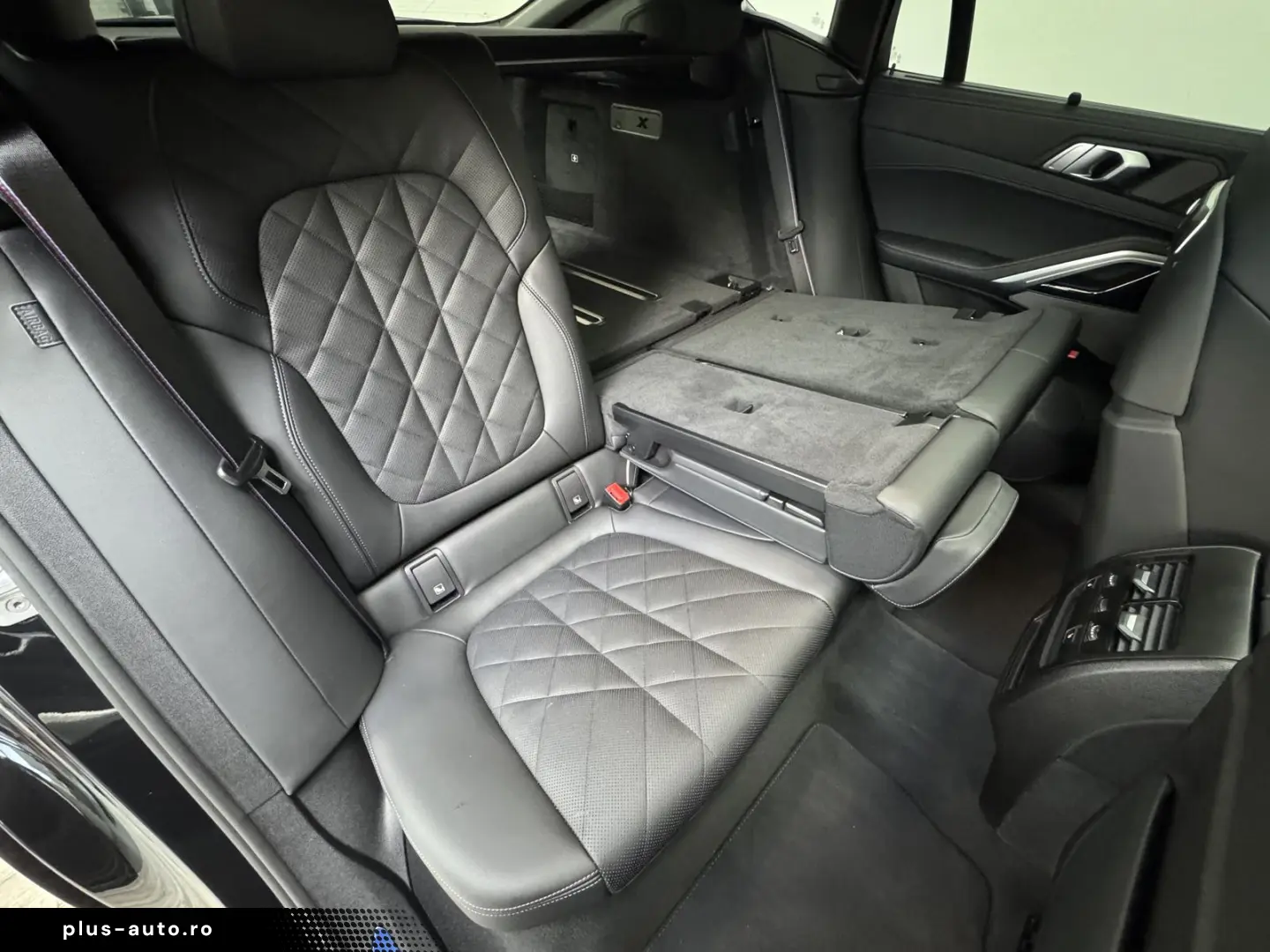 BMW X6 xDrive30d M Sport Pro 22Zoll AHK Pano ACC