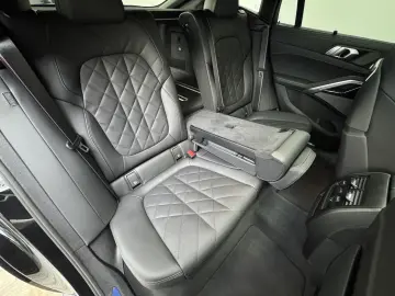 BMW X6 xDrive30d M Sport Pro 22Zoll AHK Pano ACC