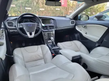 Volvo V40 1.6 D2 Momentum