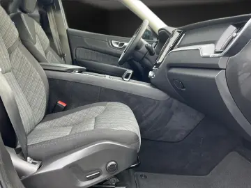 VOLVO XC60 Core Kamera LED Sistem de Navigatie