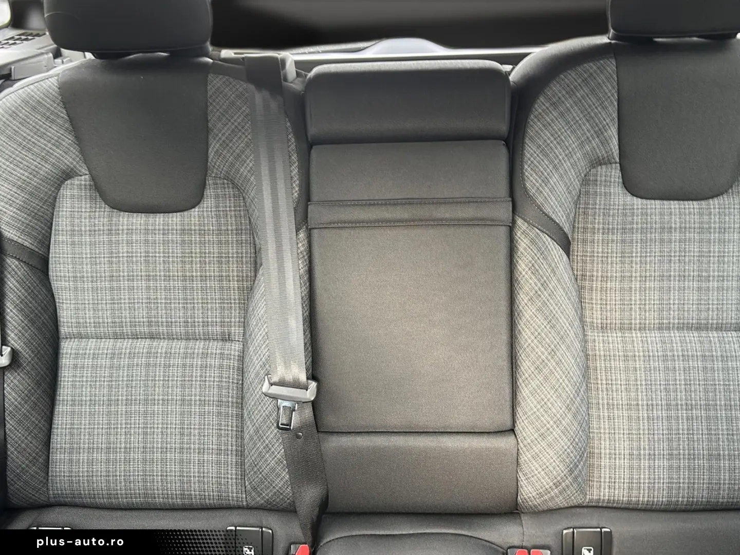 VOLVO XC60 Core Kamera LED Sistem de Navigatie