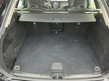 VOLVO XC60 Core Kamera LED Sistem de Navigatie