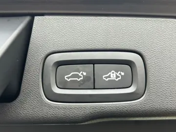 VOLVO XC60 Core Kamera LED Sistem de Navigatie