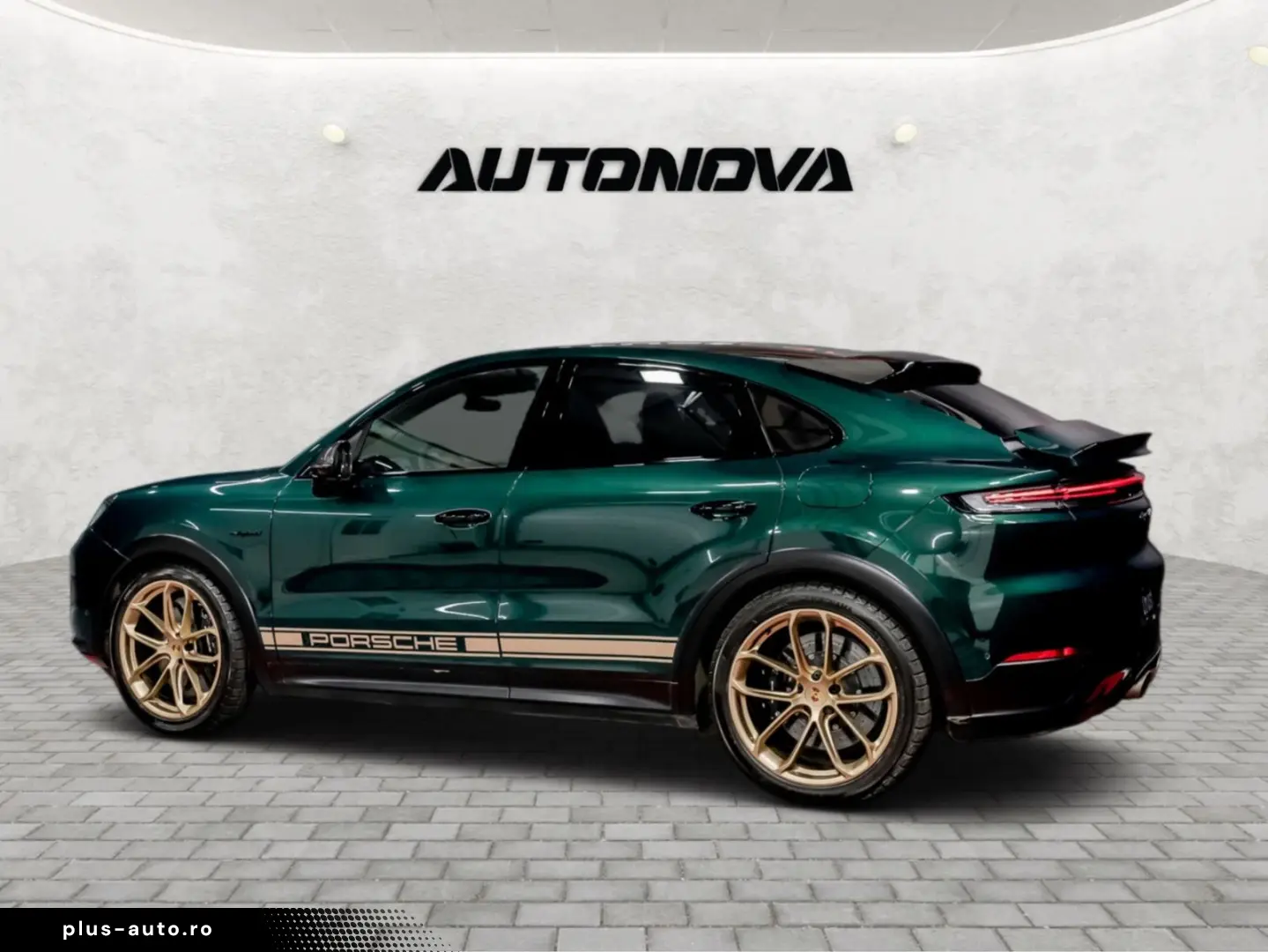 PORSCHE Cayenne Coupe Turbo E-Hybrid GT