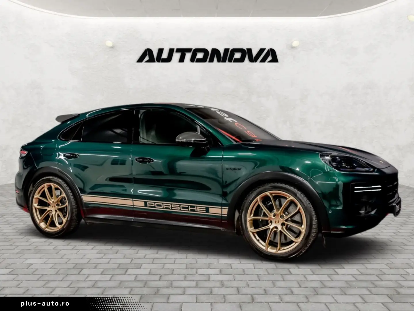 PORSCHE Cayenne Coupe Turbo E-Hybrid GT