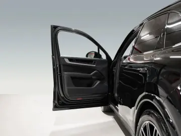 PORSCHE Cayenne PASM Surround View Panorama Sitzheizung