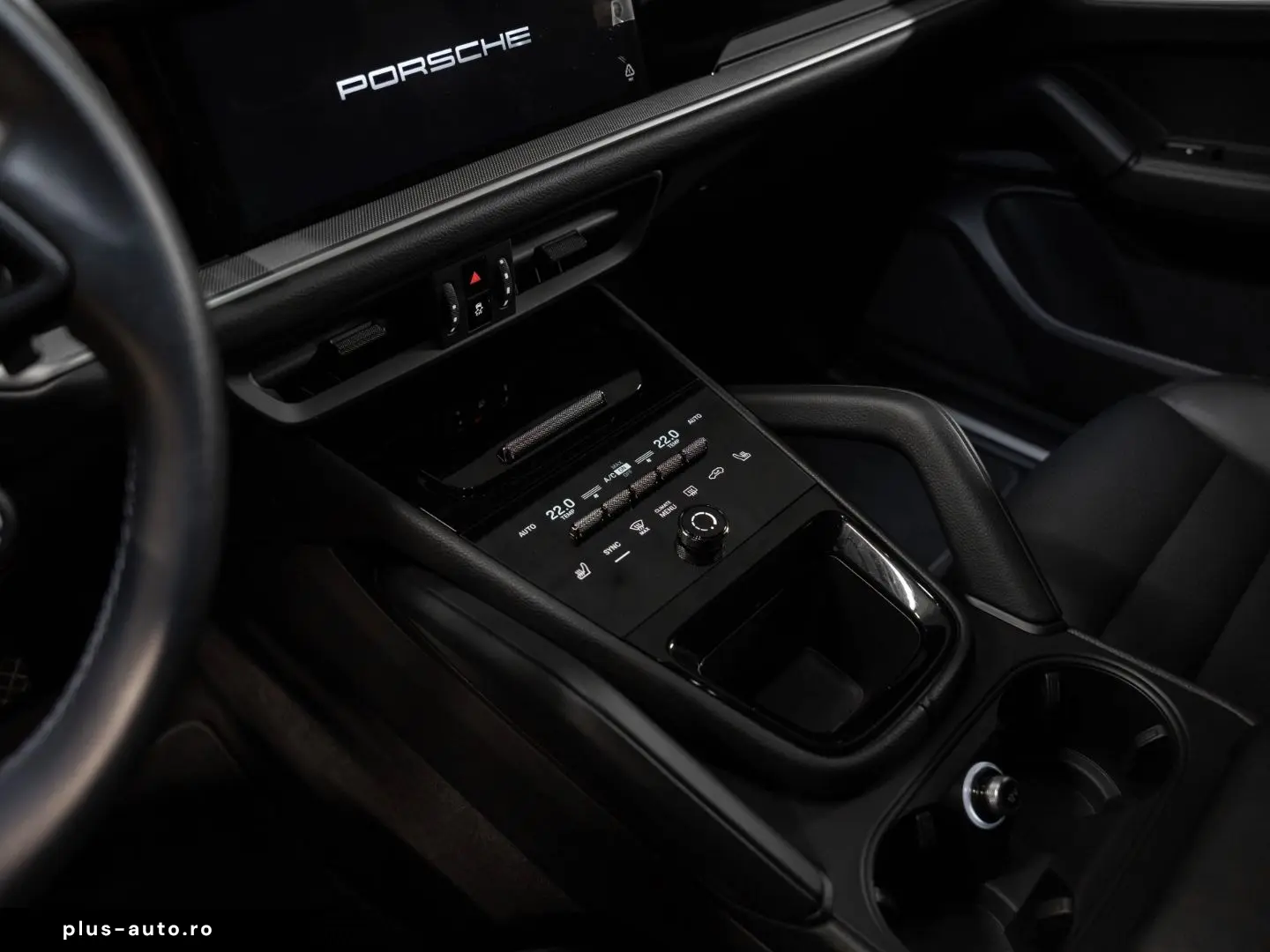 PORSCHE Cayenne PASM Surround View Panorama Sitzheizung