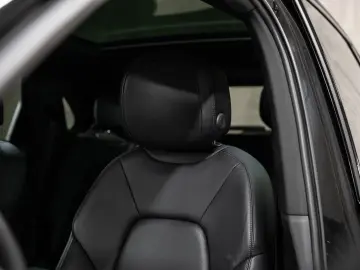 PORSCHE Cayenne PASM Surround View Panorama Sitzheizung