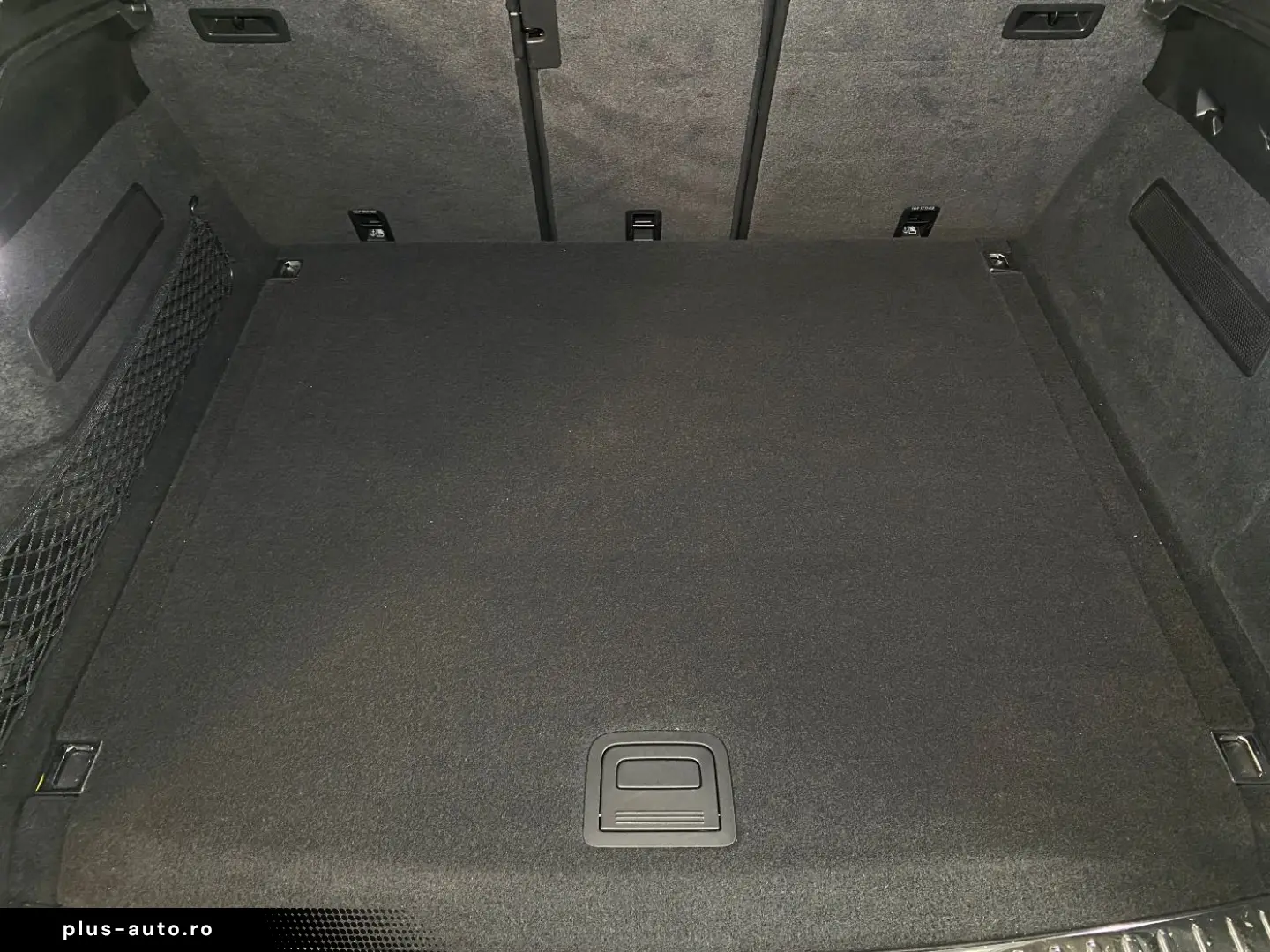 PORSCHE Cayenne E-Hybrid Coupe   InnoDrive   AHK   BOSE