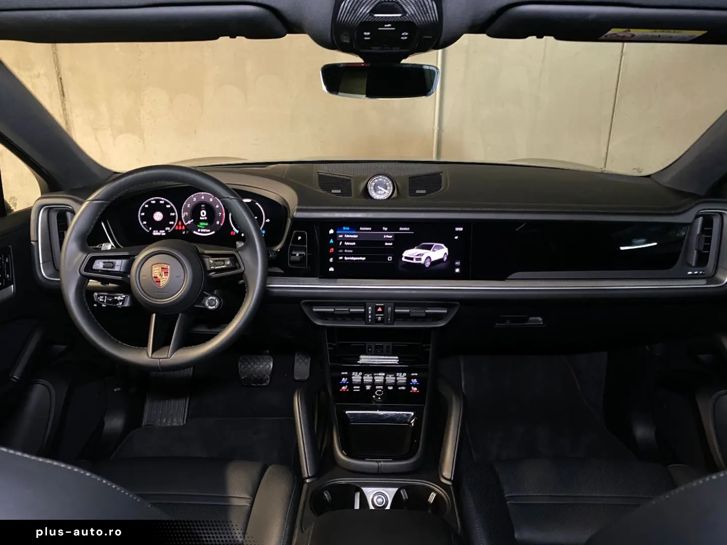 PORSCHE Cayenne E-Hybrid Coupe   InnoDrive   AHK   BOSE