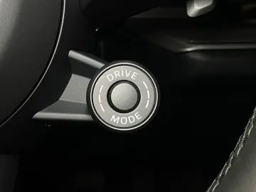 PORSCHE Cayenne E-Hybrid Coupe   InnoDrive   AHK   BOSE