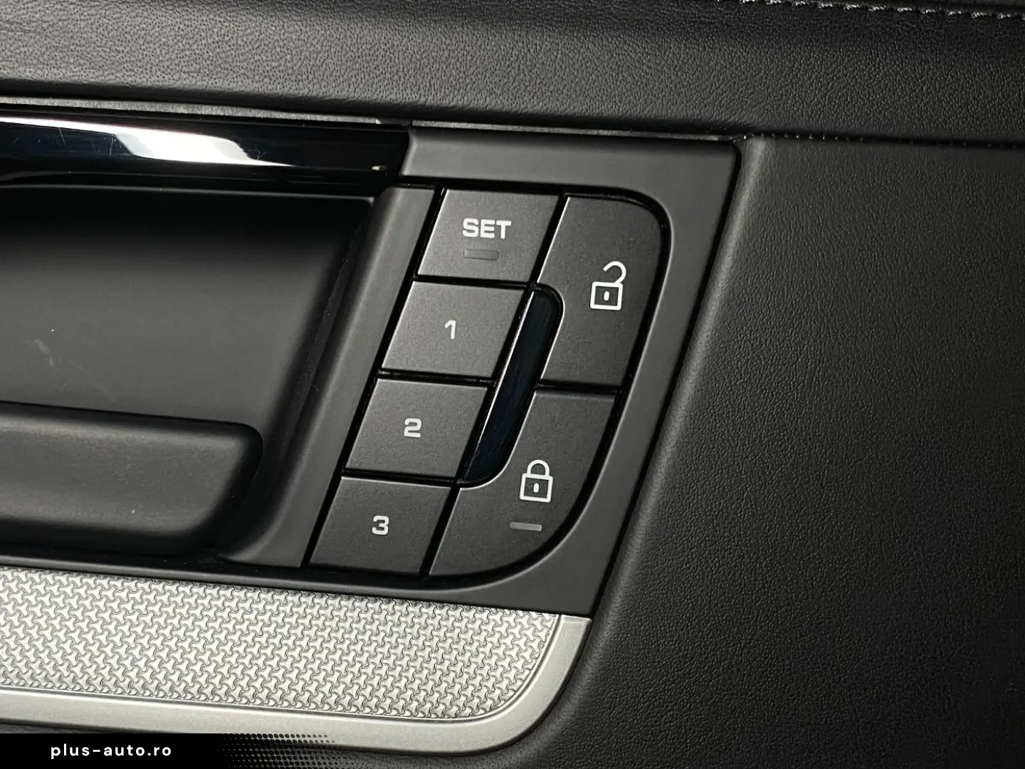 PORSCHE Cayenne E-Hybrid Coupe   InnoDrive   AHK   BOSE